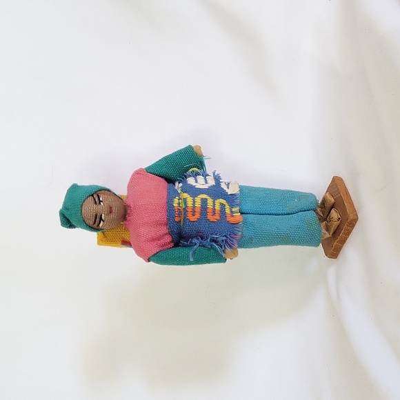 Guatemala Vintage Cloth Doll Handmade - Picture 3 of 12